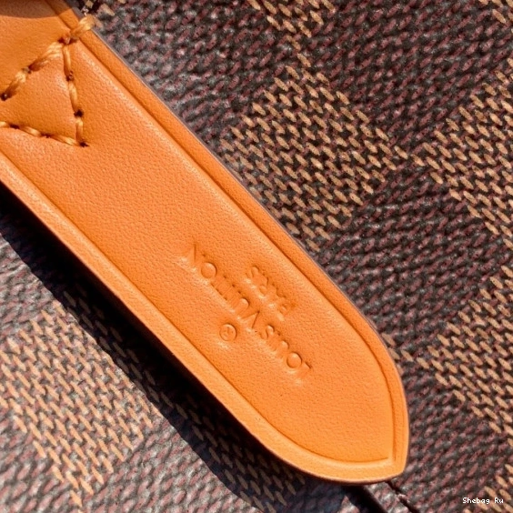 VUITTON LOUIS NÉONOÉ 0716
